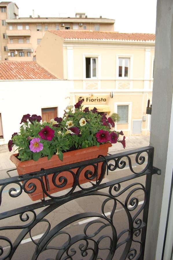 Casa Satta 1925 Hotell Olbia Eksteriør bilde