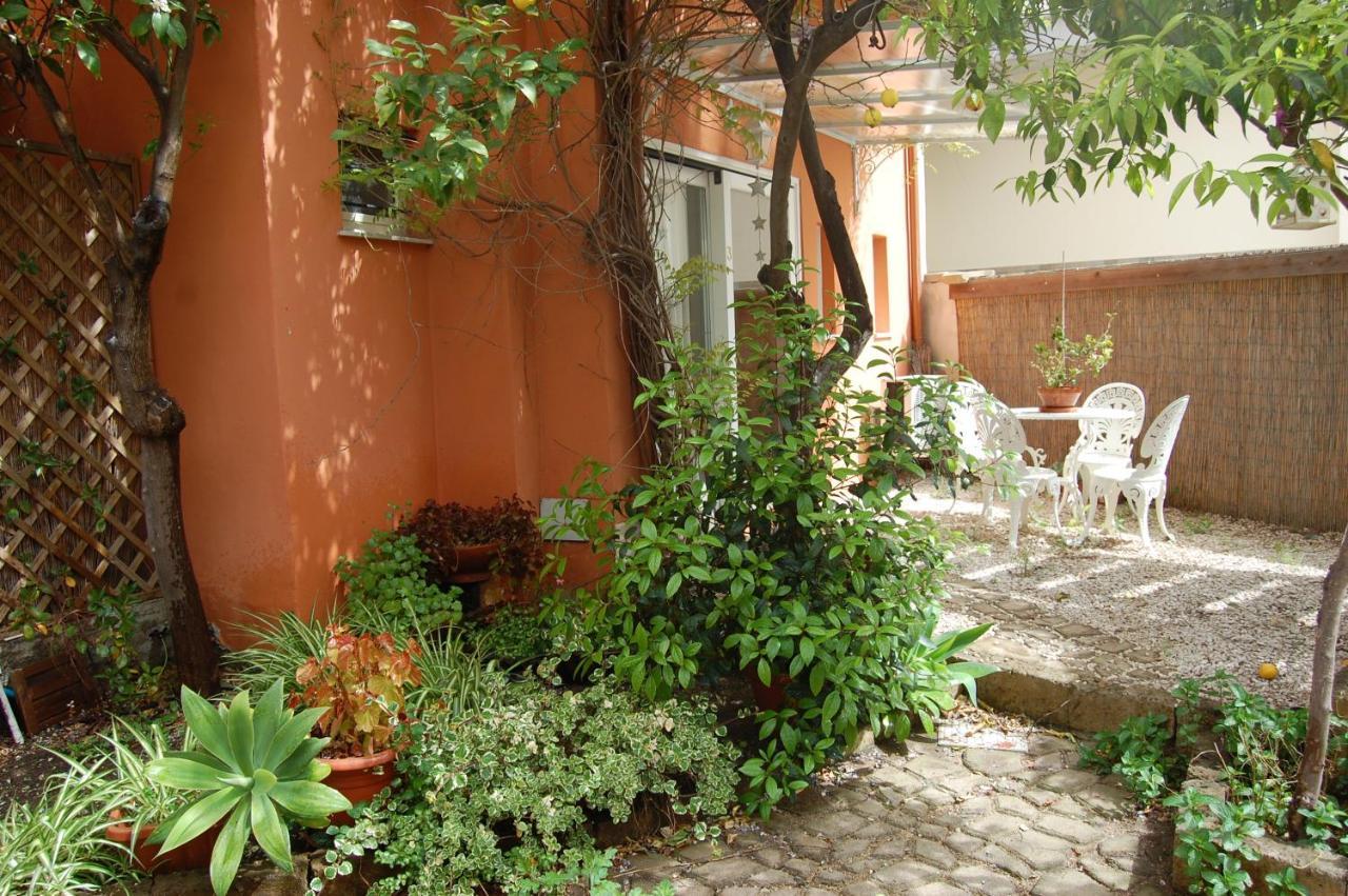 Casa Satta 1925 Hotell Olbia Eksteriør bilde
