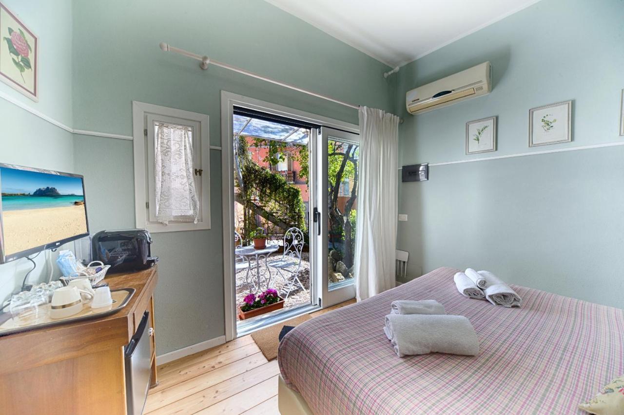 Casa Satta 1925 Hotell Olbia Eksteriør bilde